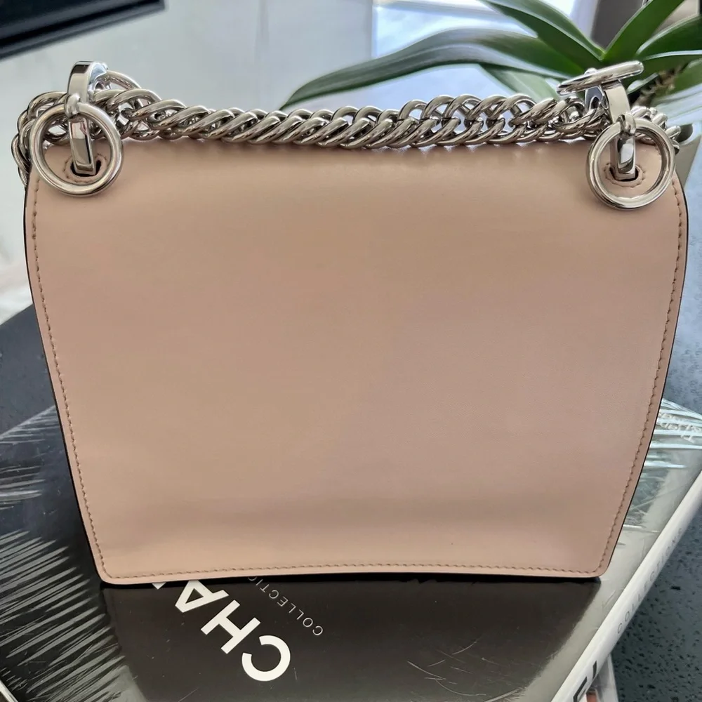 FENDI Vitello Liberty Studded Small Kan I Shoulder Bag Excellent Condition - Picture 4 of 14